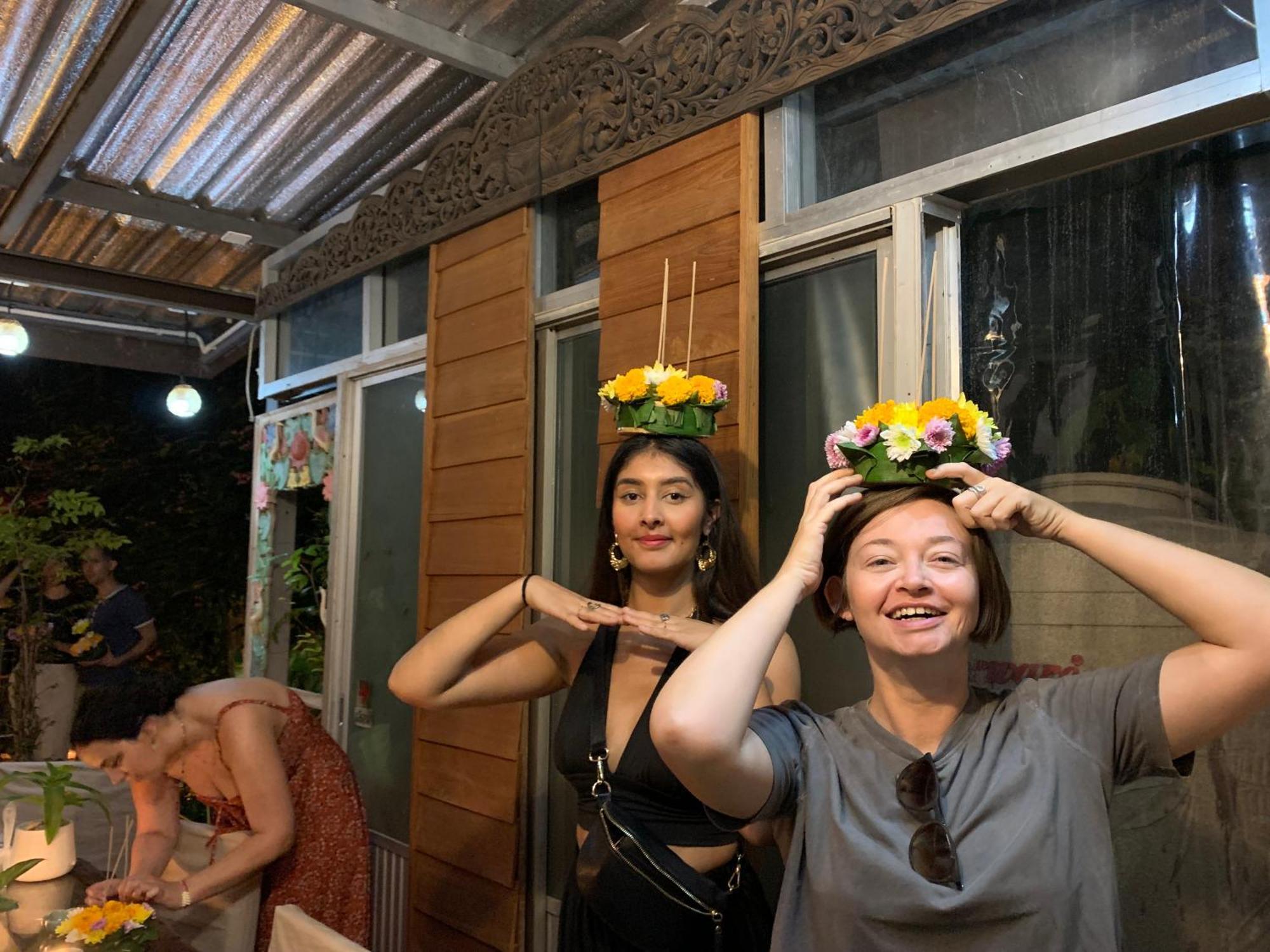 Retro At Phra Sing Guest House Chiang Mai Exterior photo